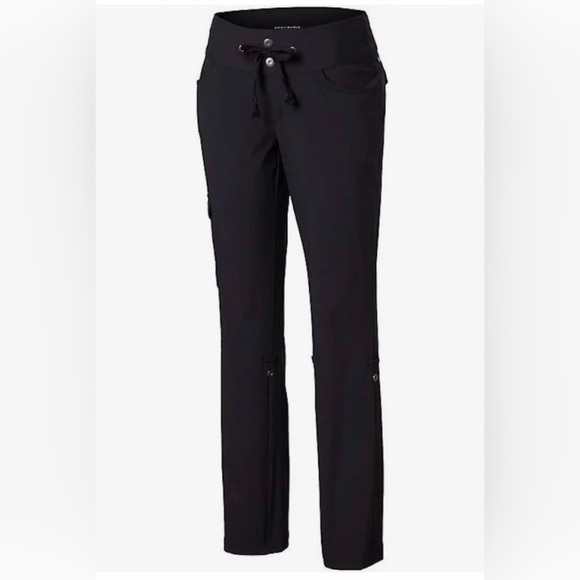 Columbia City Slickerz ll Omni-Shield Black Convertible Hiking Pants Womens 4 - Picture 1 of 11